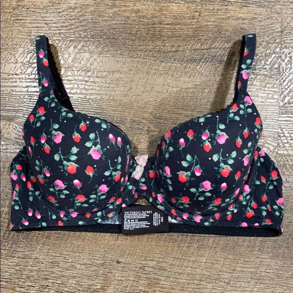 Rhinestone and Rose Body by Victoria Bra (…